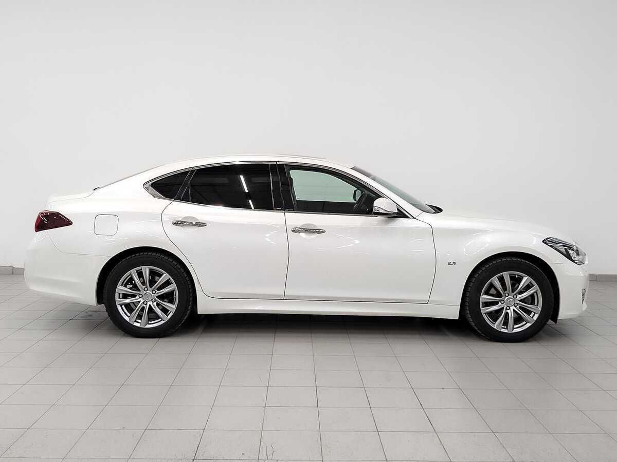 Купить Infiniti Q70, 2016, 88 021 км.. Фото: #3