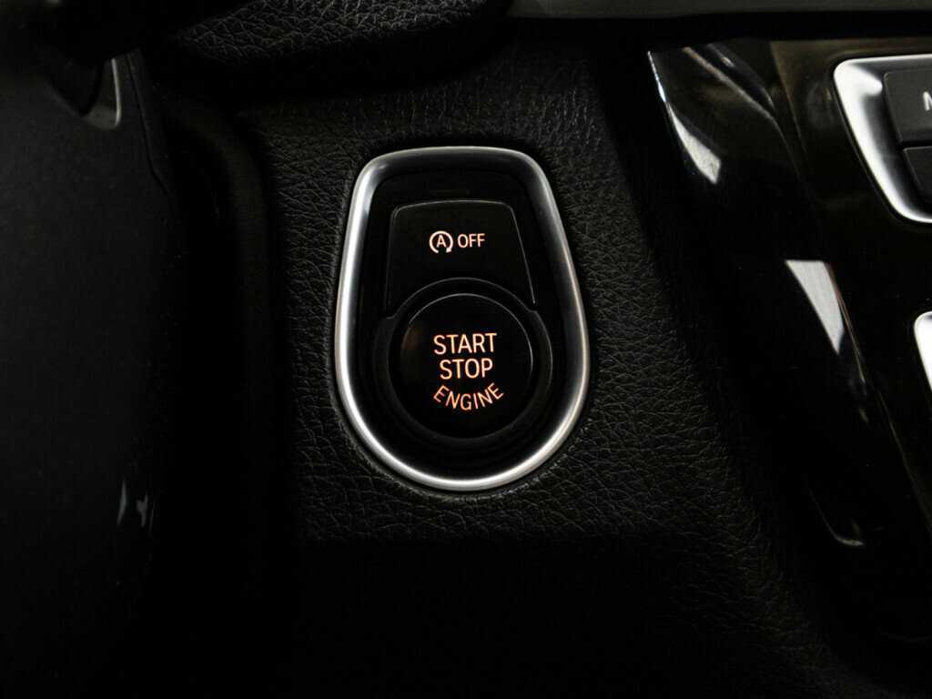 Купить БМВ 3 серии, 2016, 172 000 км.. Фото: #18