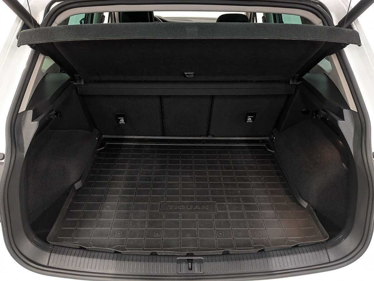 Купить Volkswagen Tiguan, 2020, 91 354 км.. Фото: #9