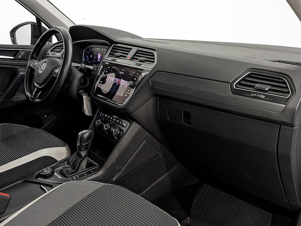 Купить Volkswagen Tiguan, 2020, 91 354 км.. Фото: #12