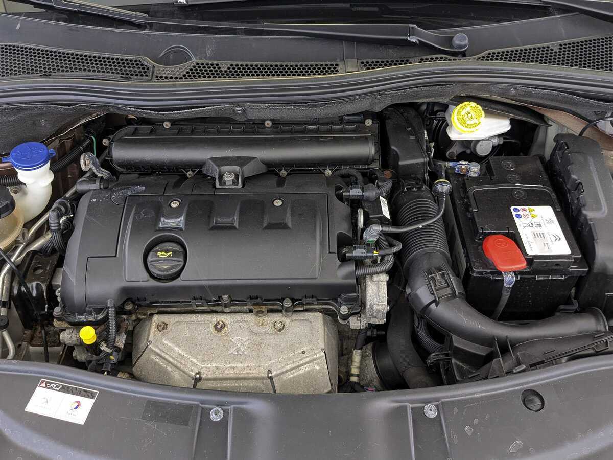 Купить Peugeot 2008, 2014, 113 475 км.. Фото: #8