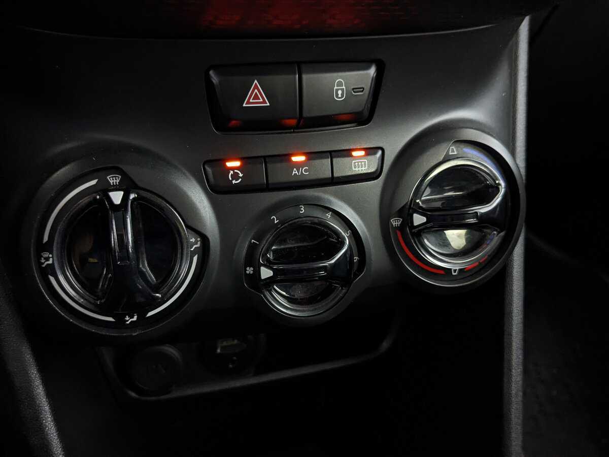 Купить Peugeot 2008, 2014, 113 475 км.. Фото: #20