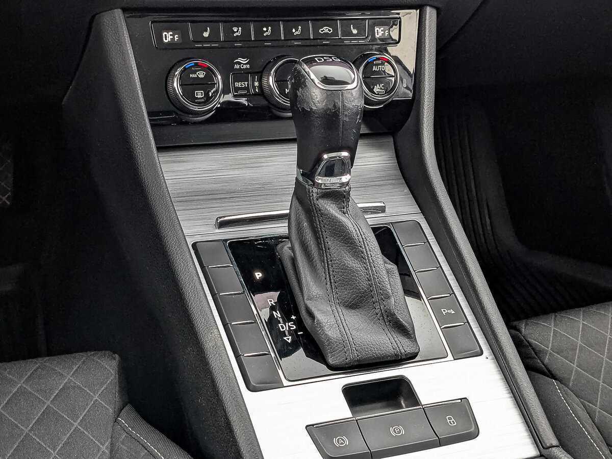 Купить Шкода Суперб, 2021, 114 480 км.. Фото: #22