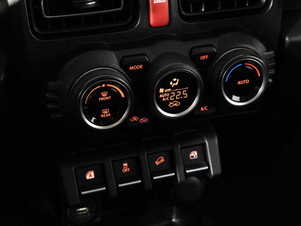 Купить Сузуки Джимни, 2020, 72 204 км.. Фото: #16