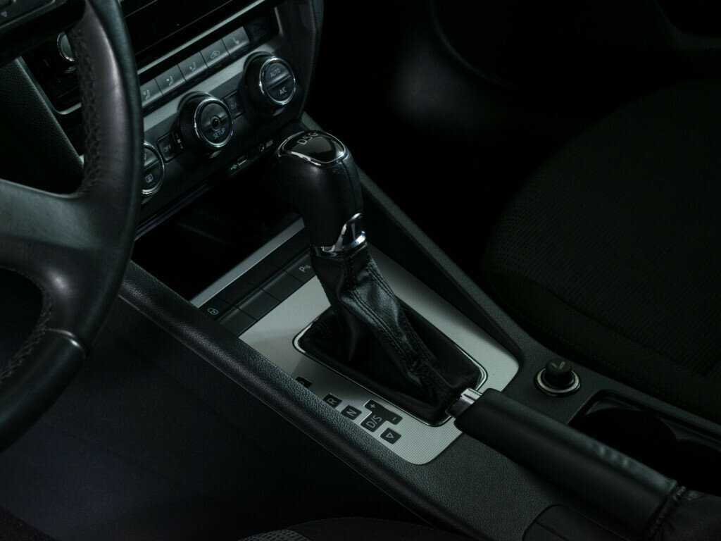 Купить Шкода Октавия, 2014, 75 356 км.. Фото: #11