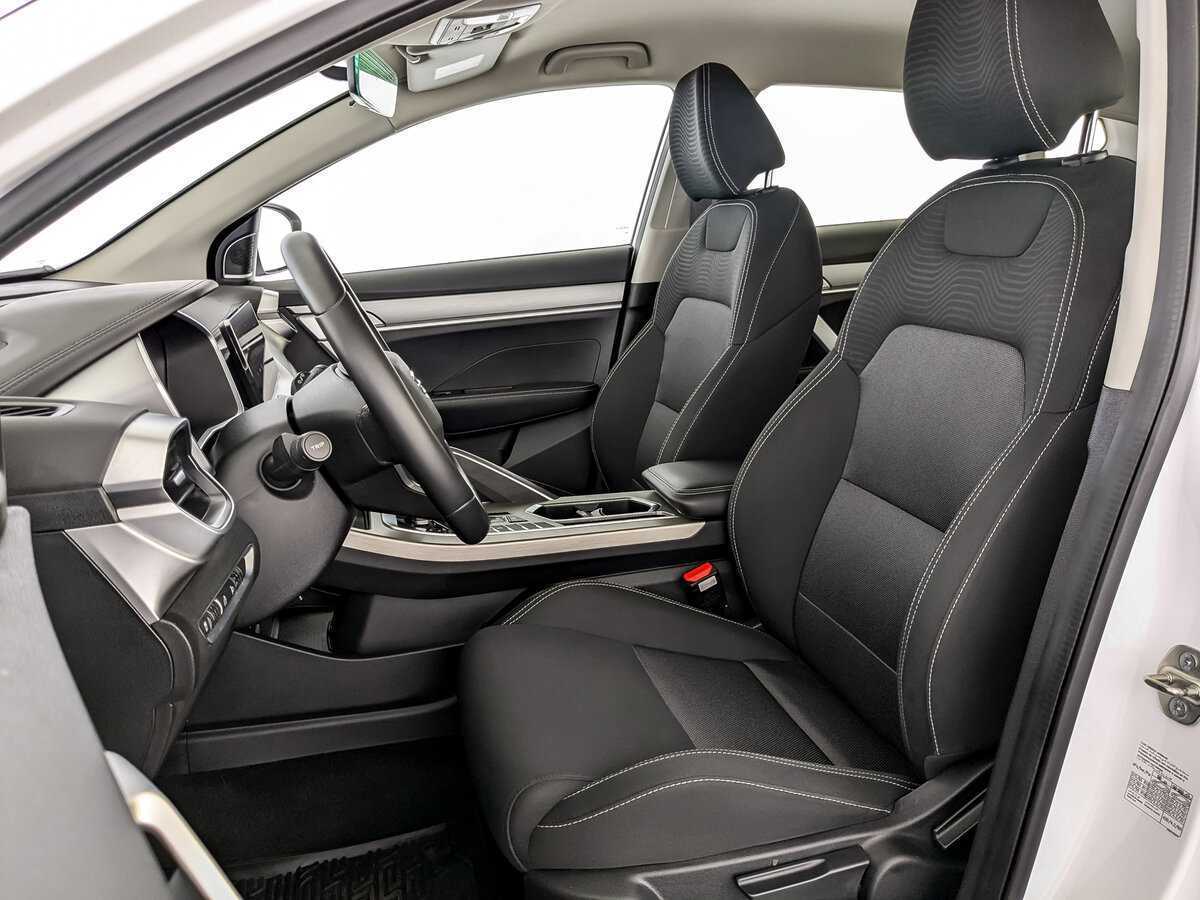 Купить Джили Кулрэй, 2023, 74 333 км.. Фото: #18