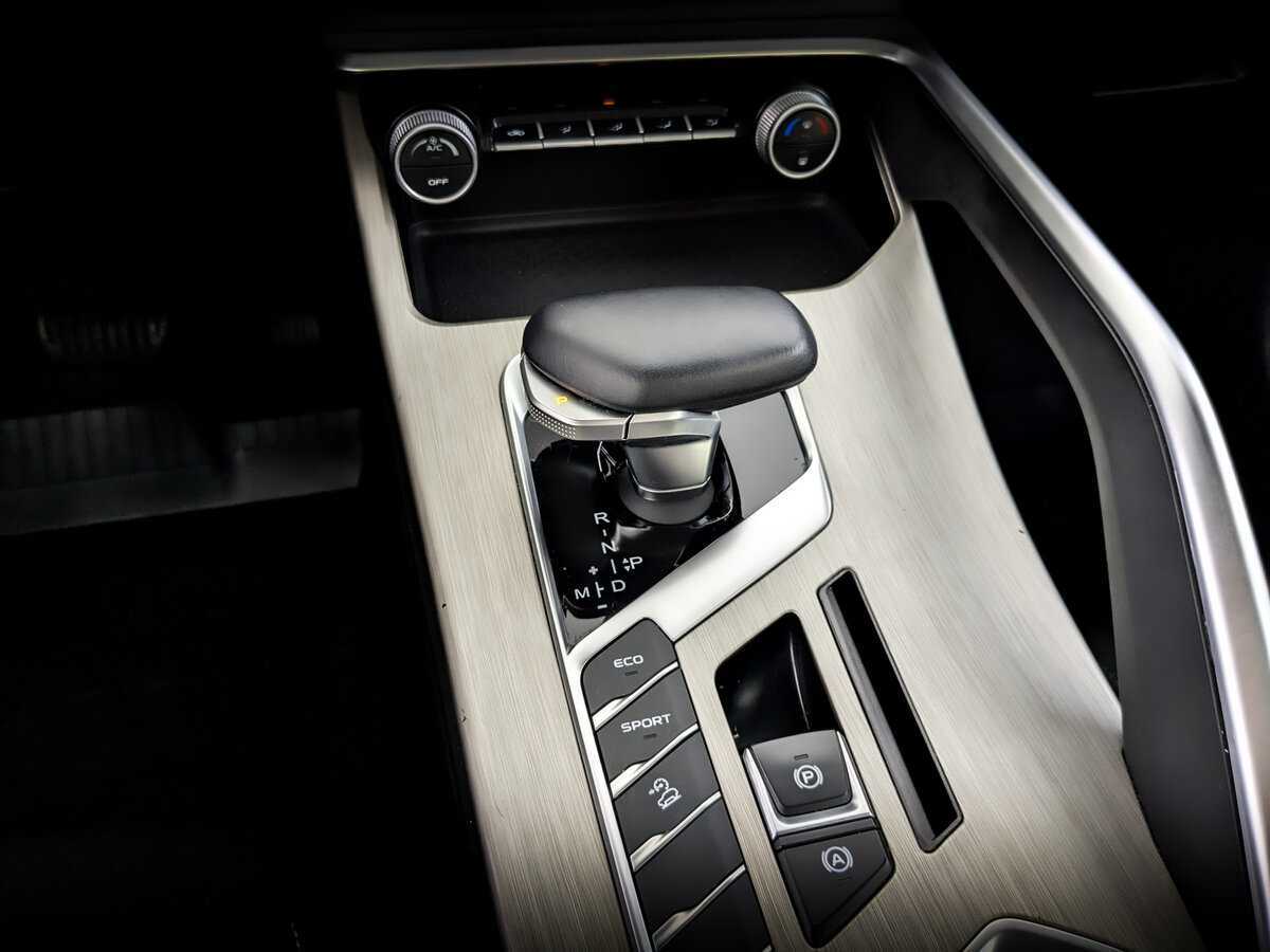 Купить Джили Кулрэй, 2023, 74 333 км.. Фото: #22