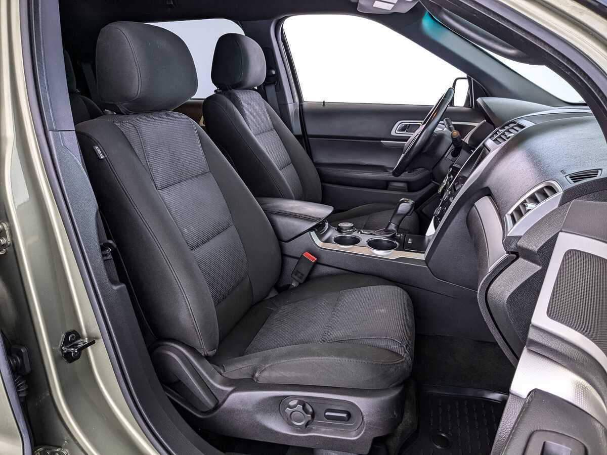 Купить Ford Explorer, 2014, 221 969 км.. Фото: #20