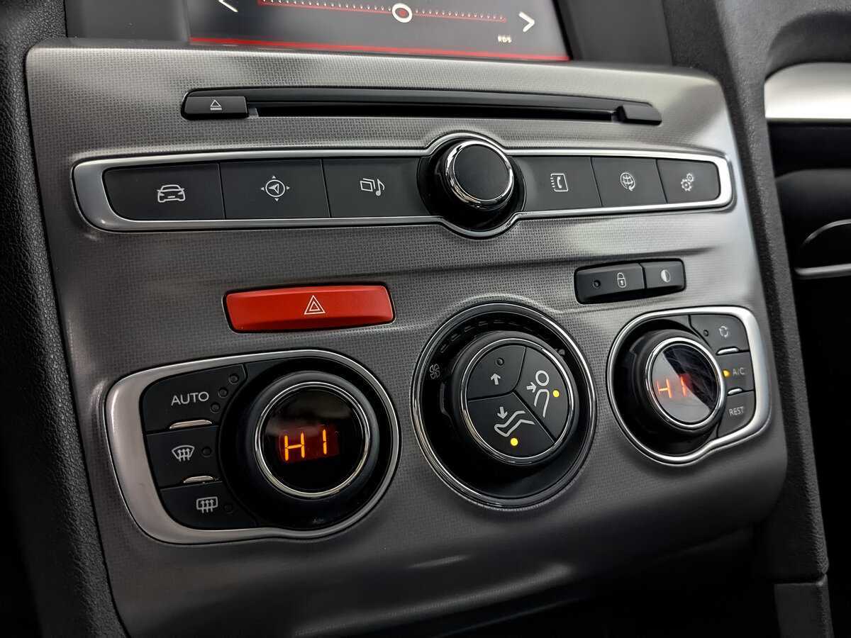 Купить Ситроен Ц4, 2021, 68 316 км.. Фото: #20