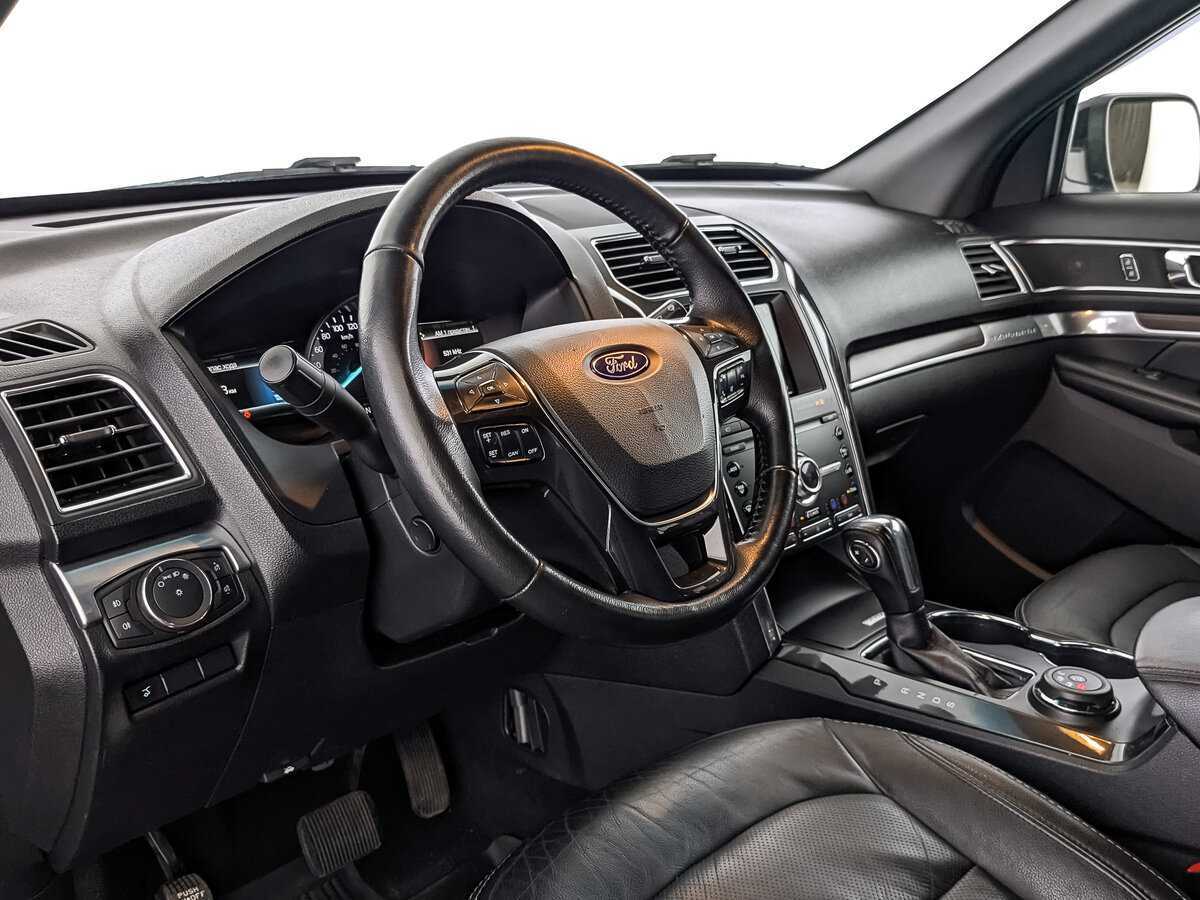 Купить Ford Explorer, 2018, 122 000 км.. Фото: #13