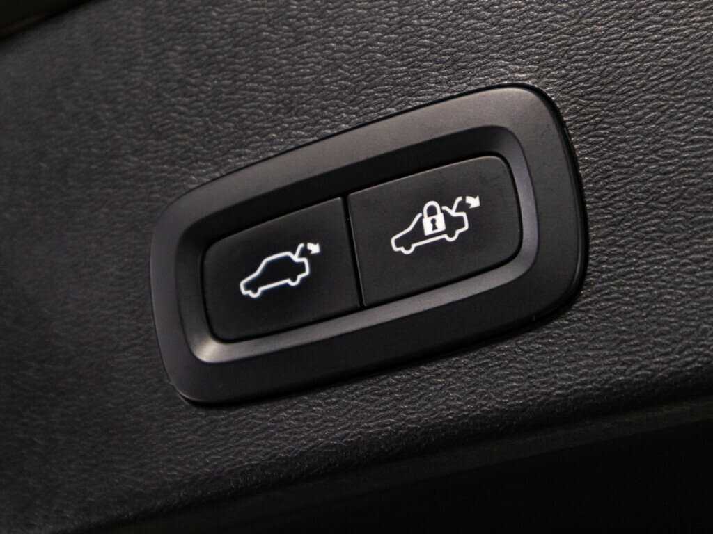 Купить Volvo XC40, 2018, 112 711 км.. Фото: #14