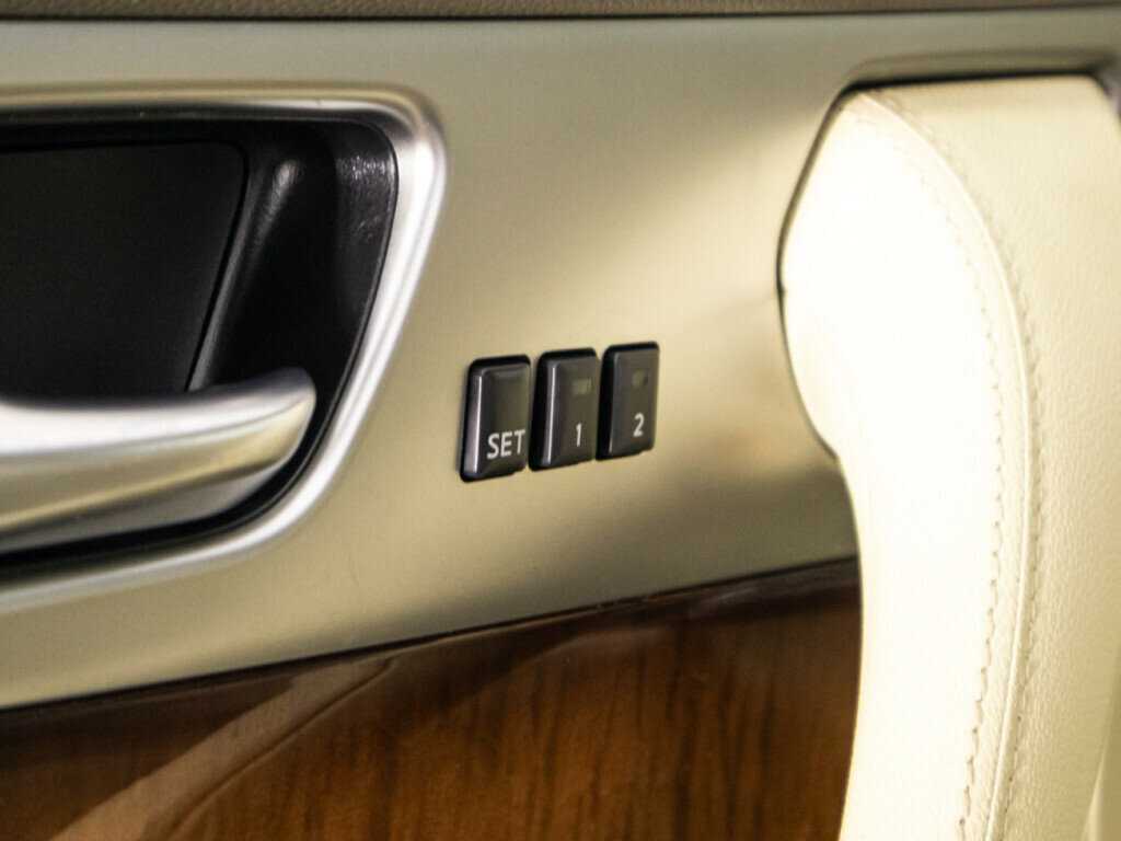 Купить Infiniti FX, 2012, 151 000 км.. Фото: #19