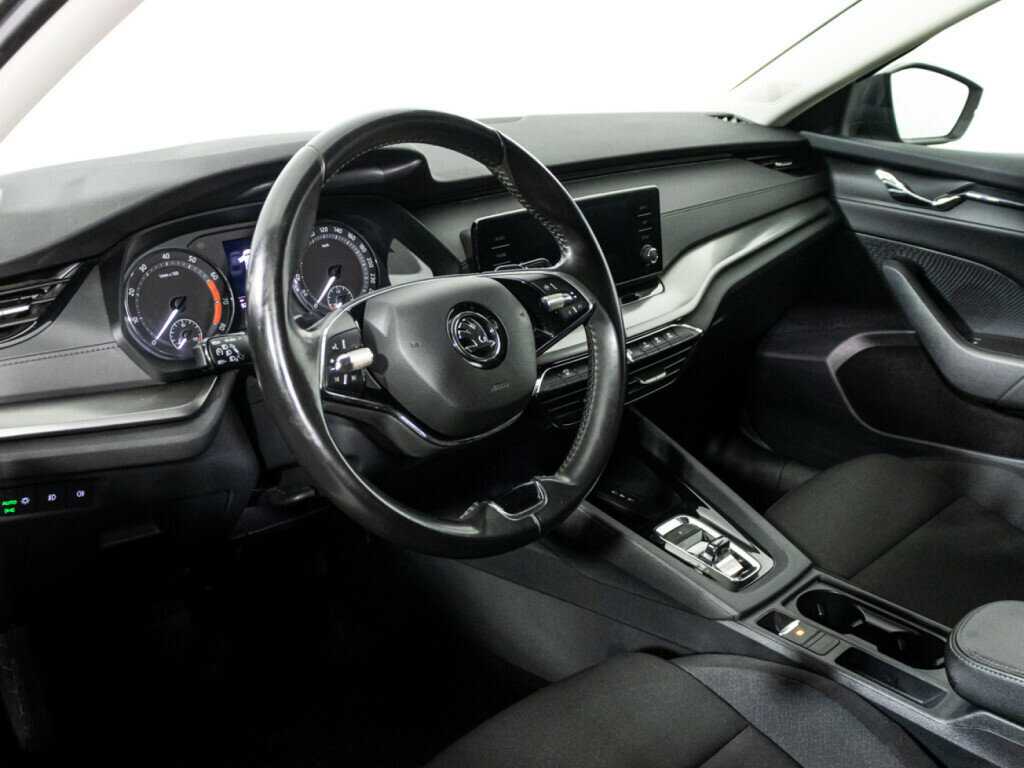 Купить Шкода Октавия, 2021, 92 183 км.. Фото: #10