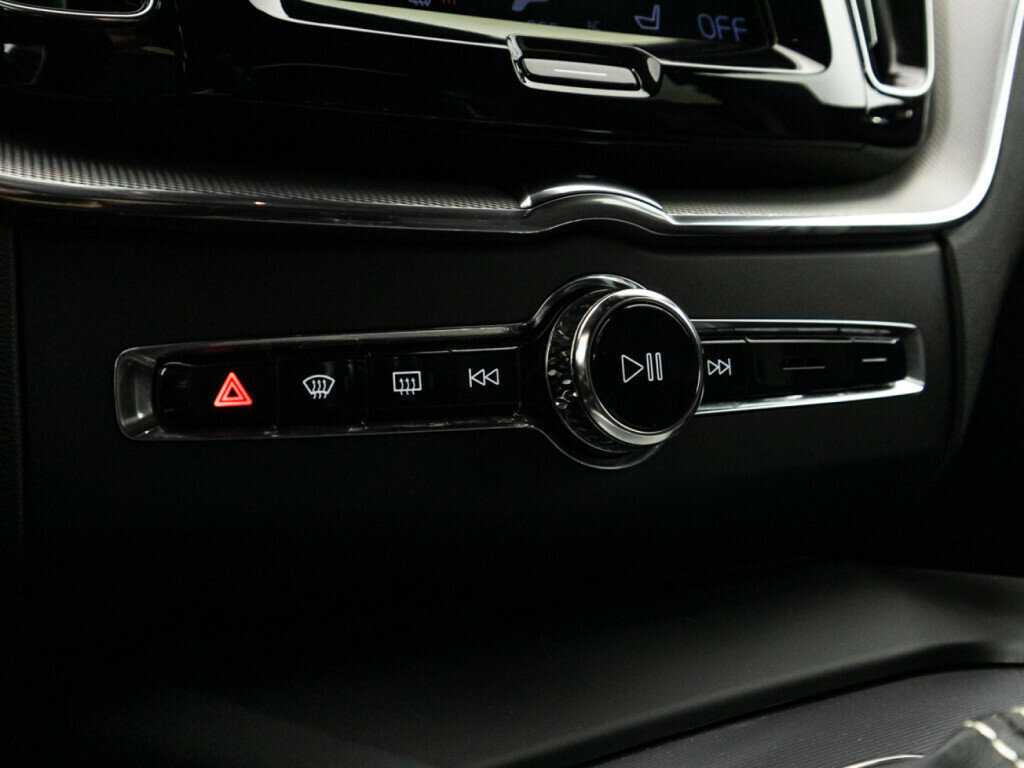 Купить Volvo XC60, 2018, 134 300 км.. Фото: #21