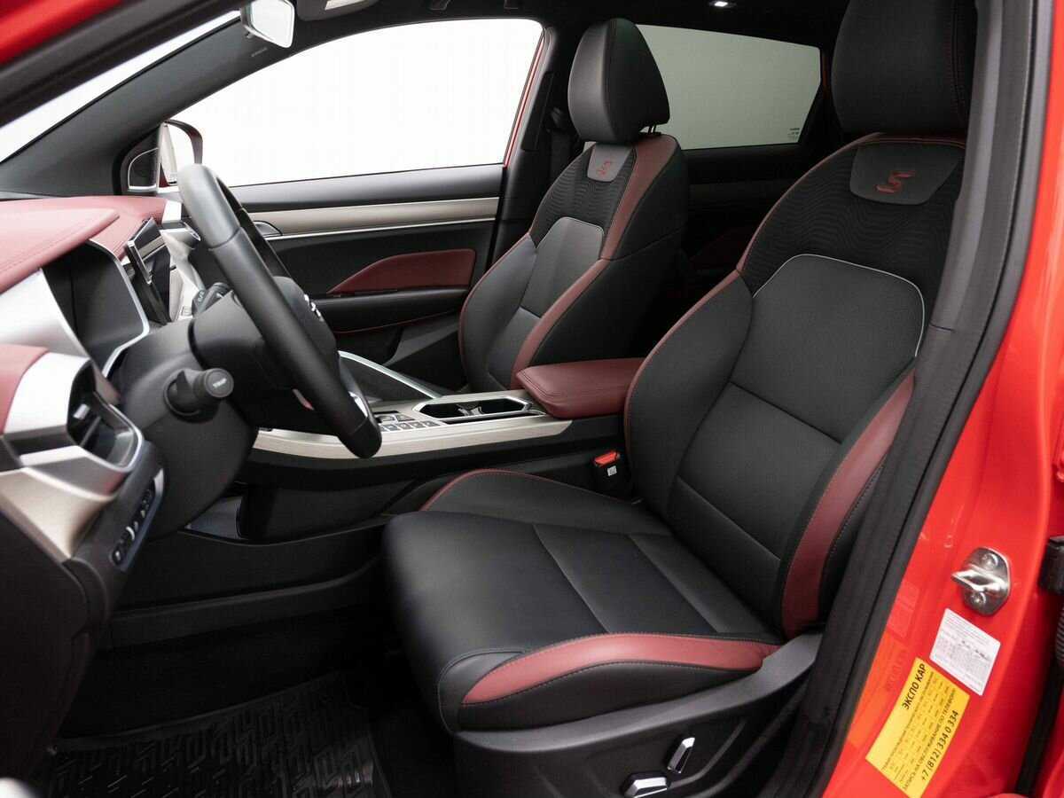 Купить Джили Кулрэй, 2023, 47 300 км.. Фото: #7