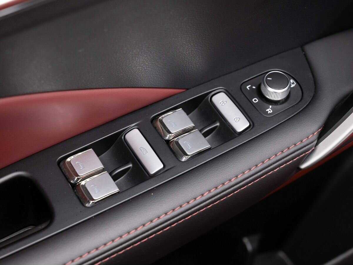 Купить Джили Кулрэй, 2023, 47 300 км.. Фото: #16