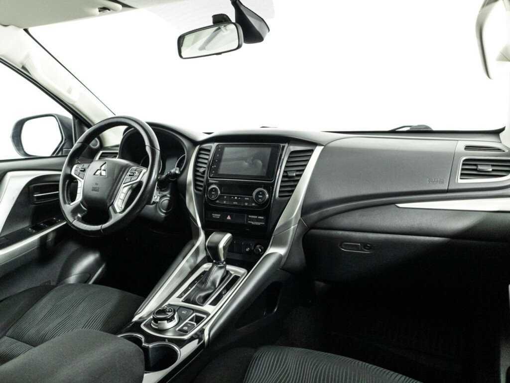 Купить Mitsubishi Pajero Sport, 2018, 100 194 км.. Фото: #8