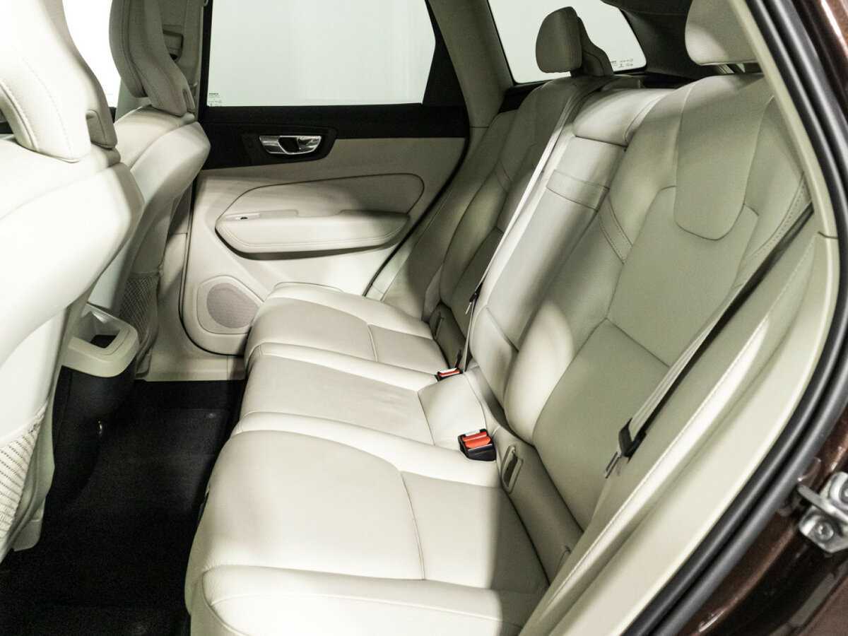 Купить Volvo XC60, 2018, 111 000 км.. Фото: #9