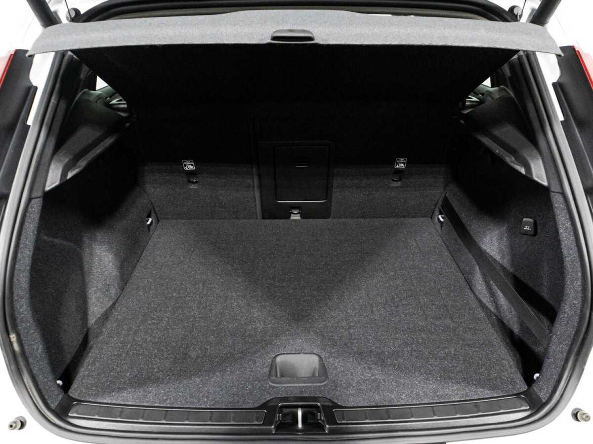 Купить Volvo XC40, 2019, 51 831 км.. Фото: #14
