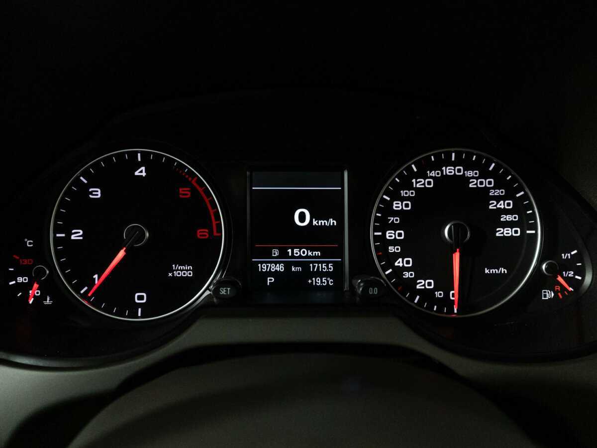 Купить Ауди К5, 2014, 197 845 км.. Фото: #9