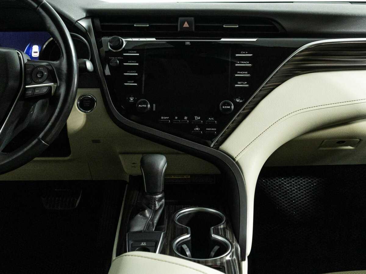 Купить Toyota Camry, 2018, 152 520 км.. Фото: #13