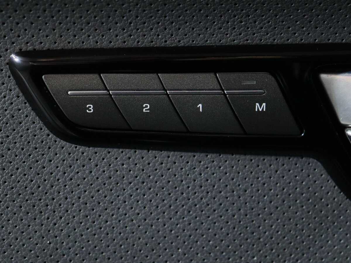 Купить Land Rover Range Rover Evoque, 2012, 168 141 км.. Фото: #13