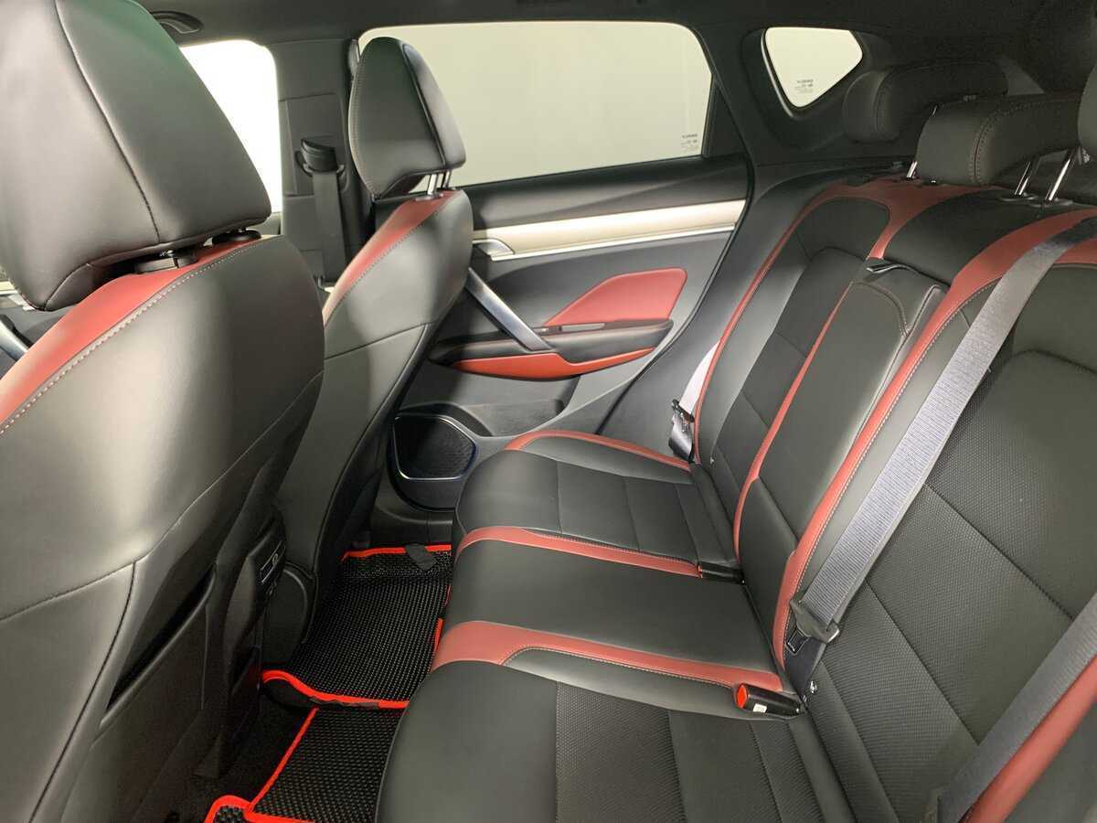 Купить Geely Coolray, 2023, 49 710 км.. Фото: #18