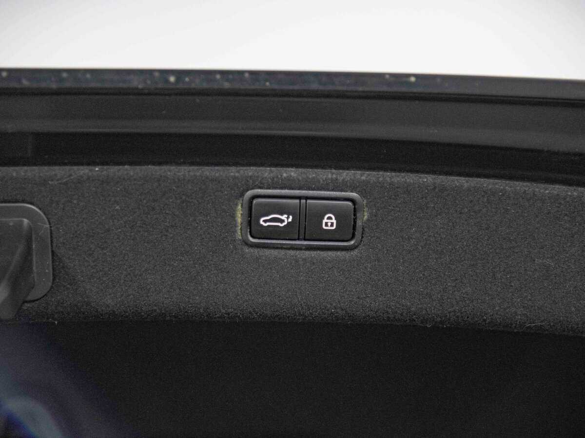 Купить Hyundai Genesis, 2014, 179 777 км.. Фото: #24