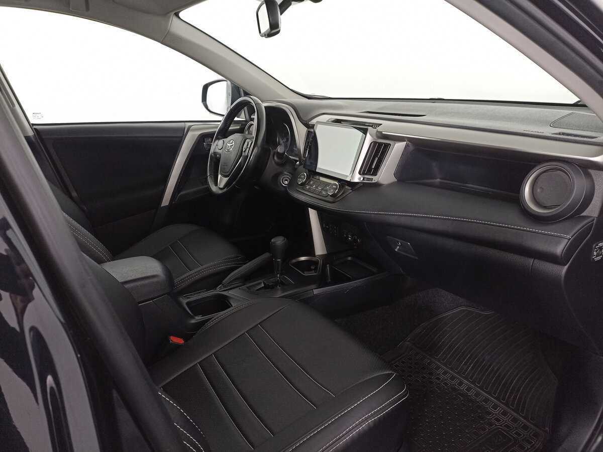 Купить Toyota RAV4, 2019, 70 605 км.. Фото: #10