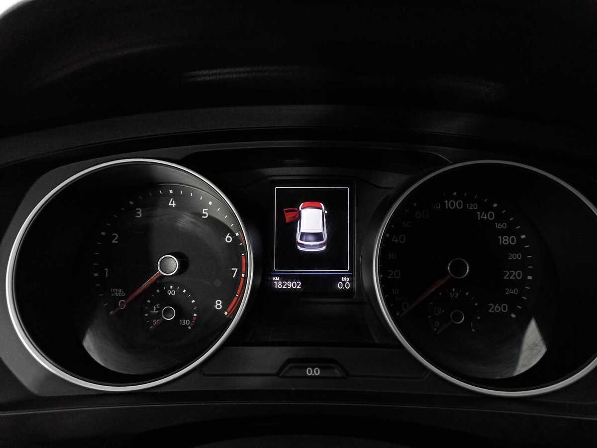 Купить Volkswagen Tiguan, 2017, 182 816 км.. Фото: #12
