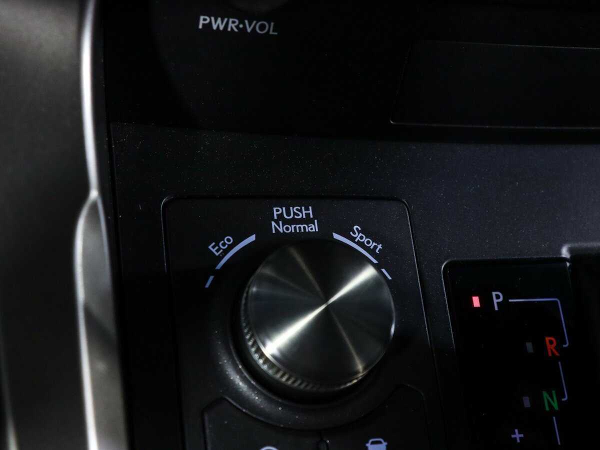 Купить Lexus NX, 2018, 78 237 км.. Фото: #21