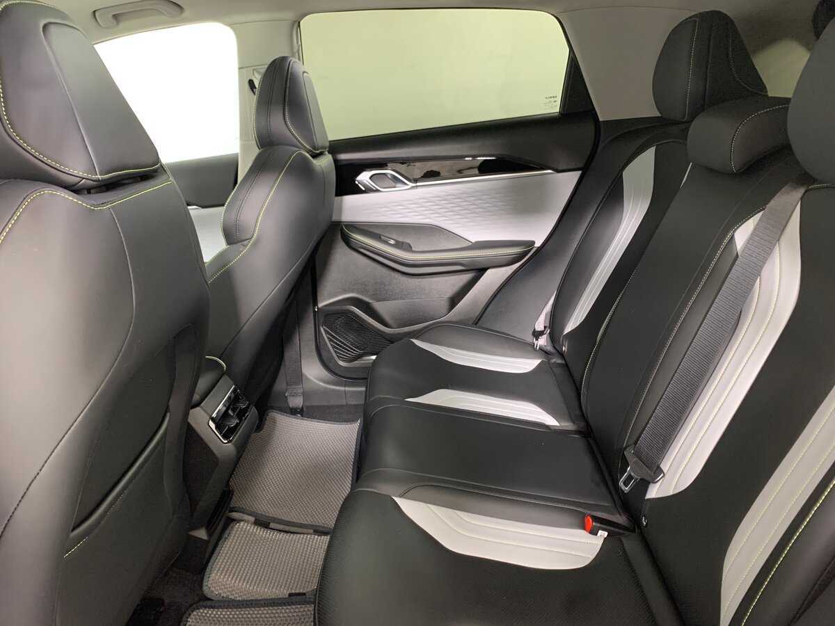 Купить Geely Coolray, 2023, 17 847 км.. Фото: #19