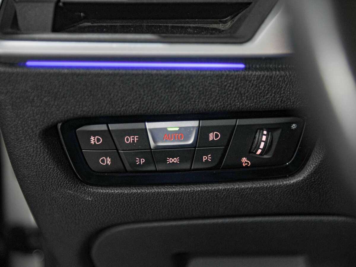 Купить BMW 3 серии, 2019, 174 415 км.. Фото: #13