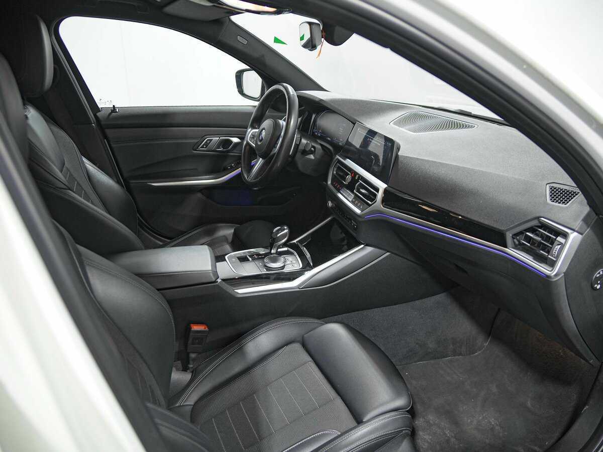 Купить BMW 3 серии, 2019, 174 415 км.. Фото: #17