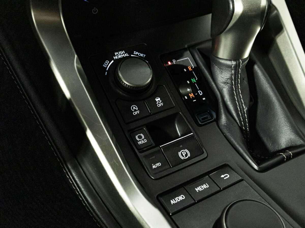 Купить Lexus NX, 2015, 93 085 км.. Фото: #17