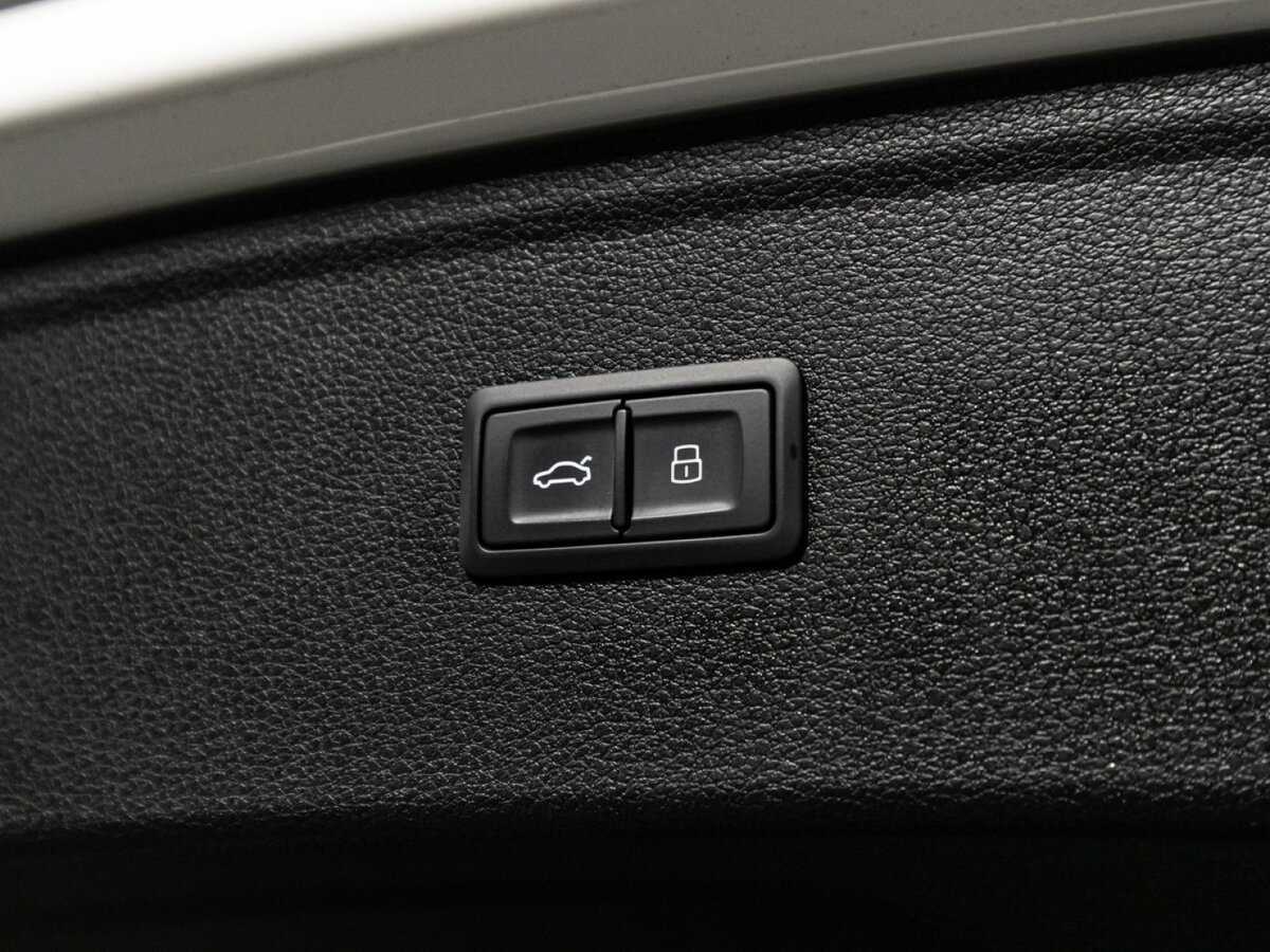 Купить Ауди К5, 2018, 137 639 км.. Фото: #15