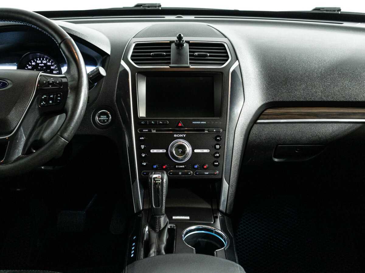 Купить Ford Explorer, 2015, 192 535 км.. Фото: #13
