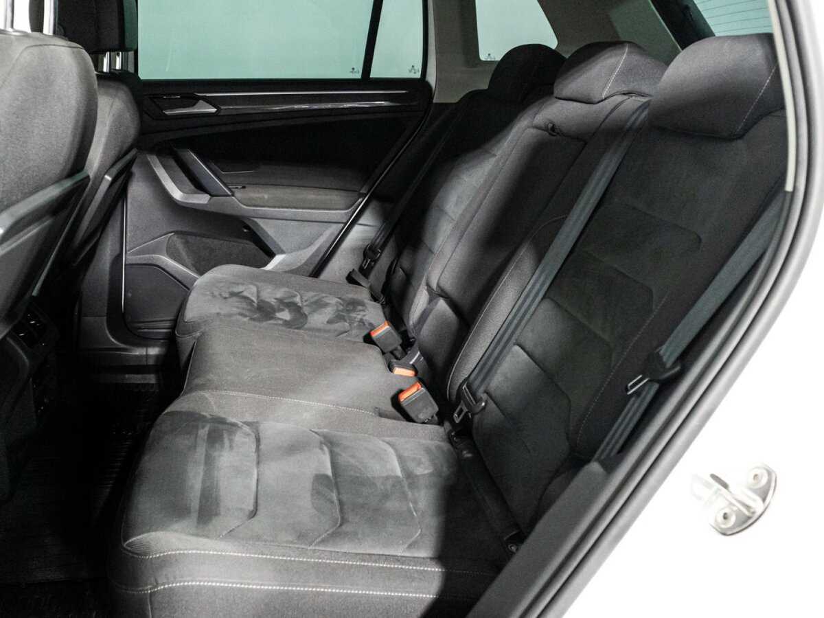 Купить Volkswagen Tiguan, 2020, 100 321 км.. Фото: #9