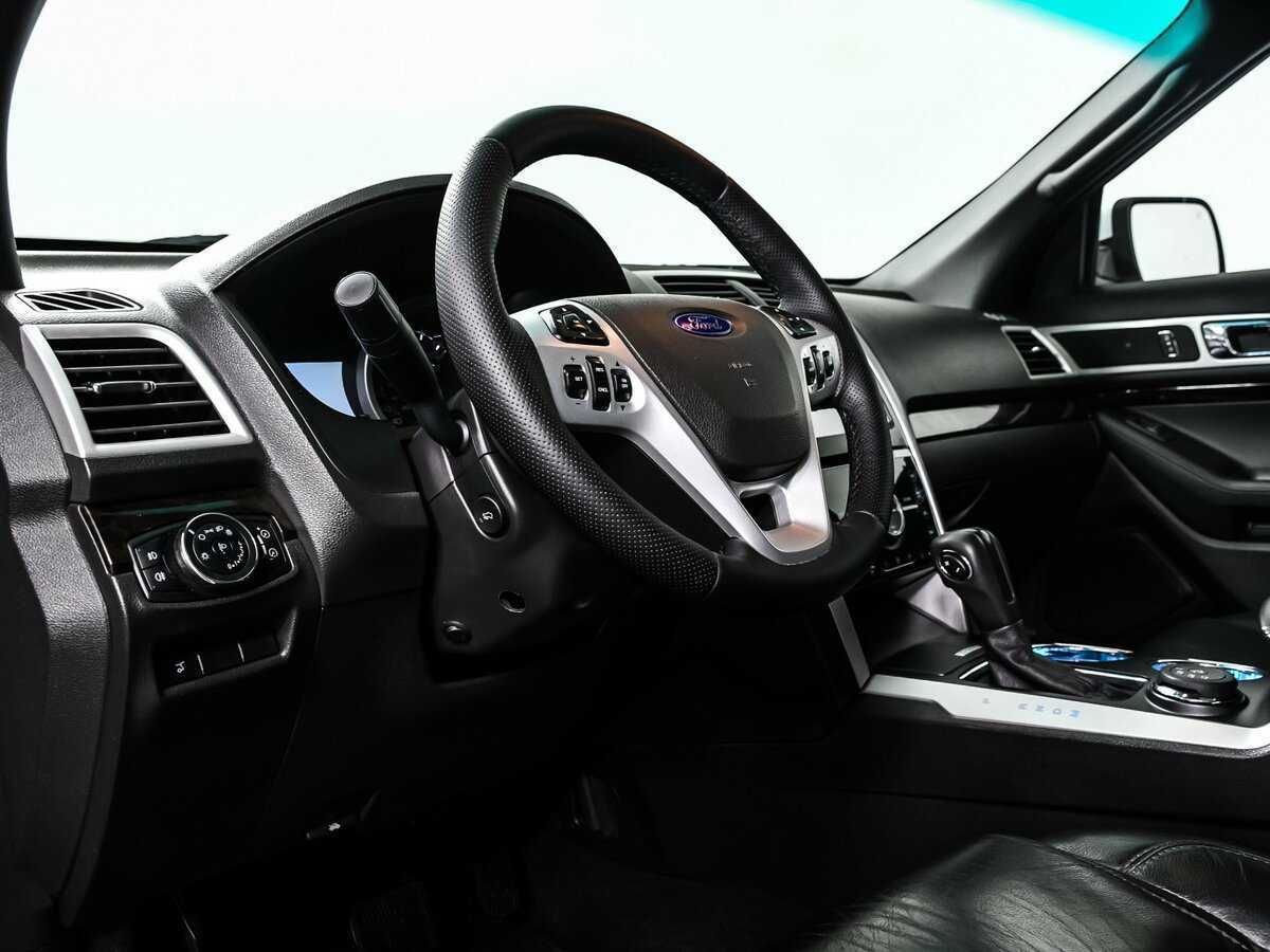 Купить Ford Explorer, 2013, 196 222 км.. Фото: #11