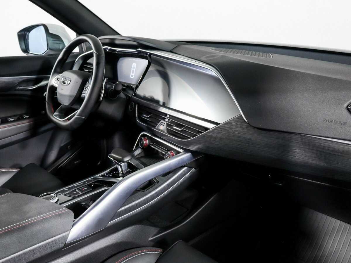 Купить Джили Тугелла, 2023, 17 400 км.. Фото: #8