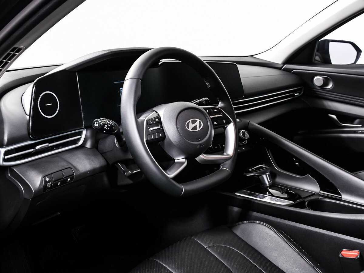 Купить Hyundai Elantra, 2024, 18 571 км.. Фото: #11