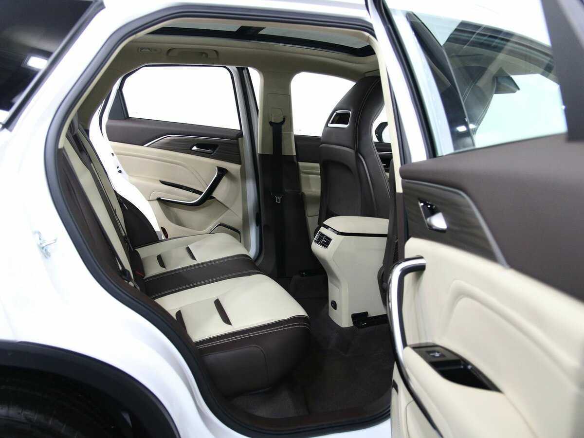 Купить FAW Bestune T77, 2023, 104 км.. Фото: #9