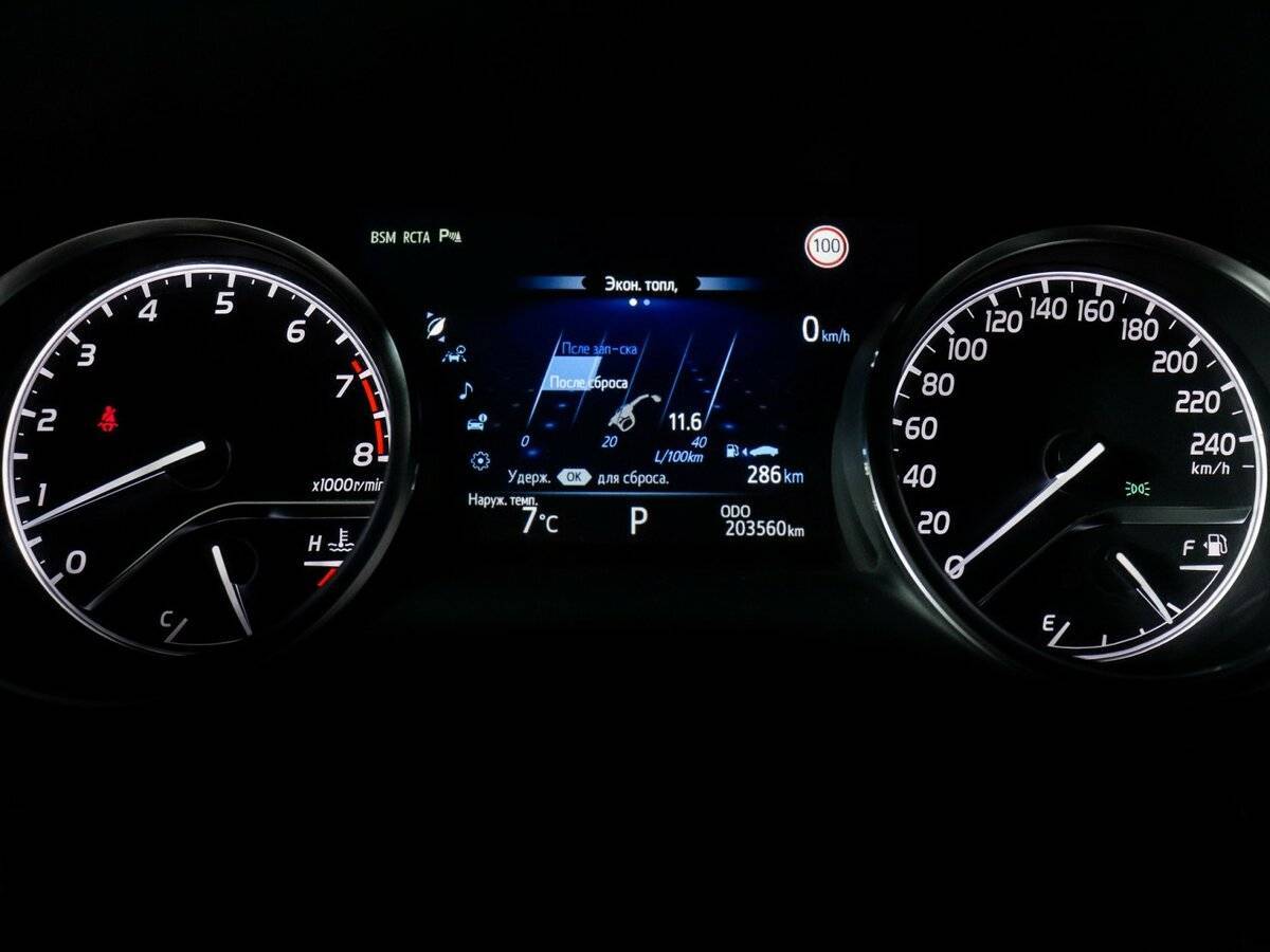 Купить Toyota Camry, 2018, 203 558 км.. Фото: #10