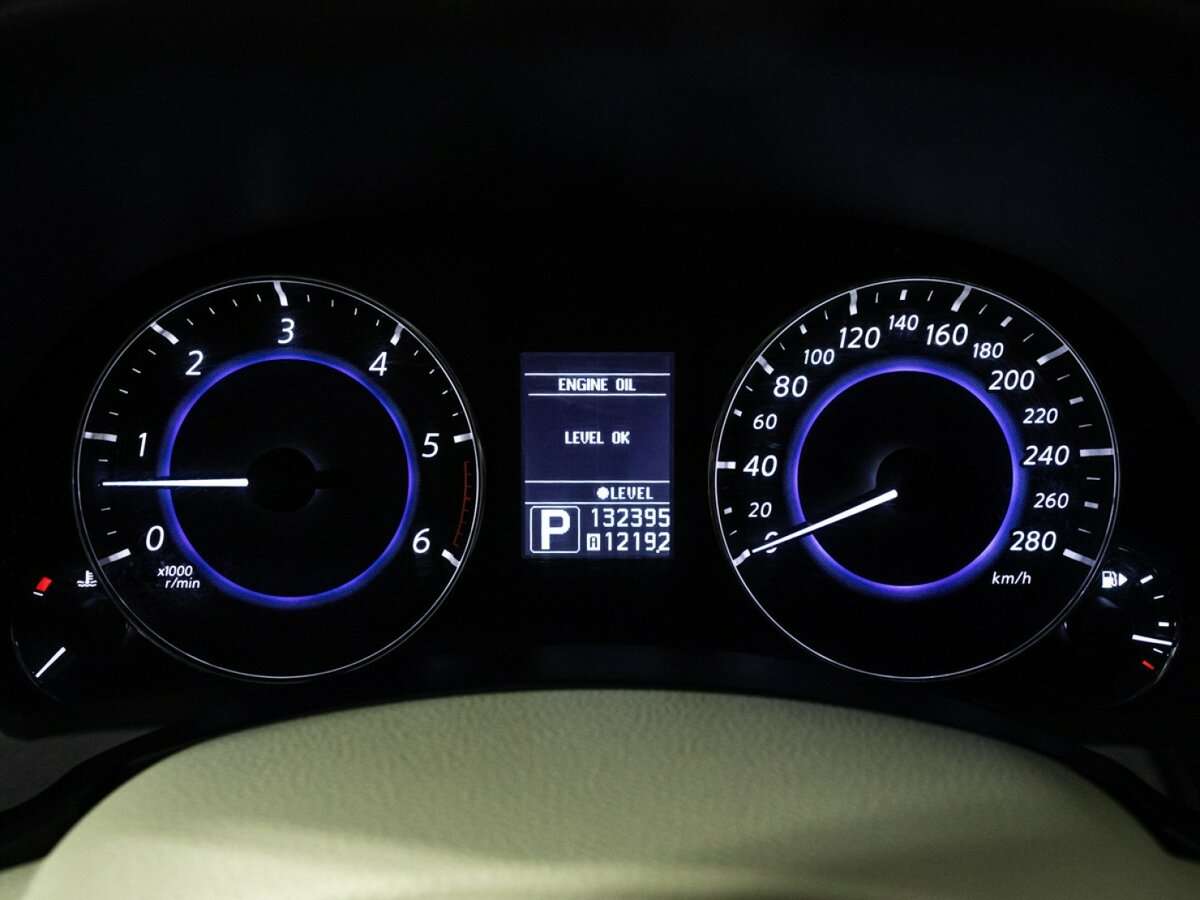 Купить Infiniti FX, 2012, 132 395 км.. Фото: #11