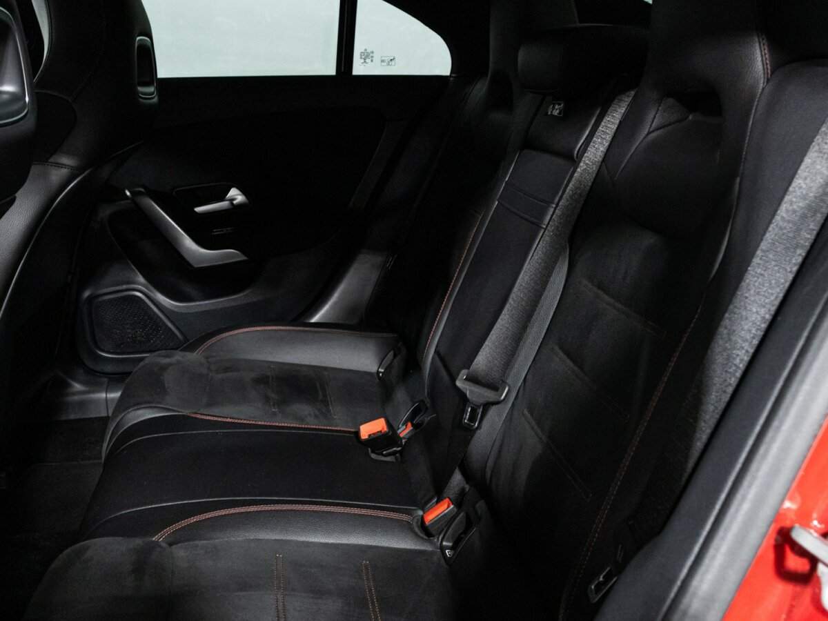 Купить Mercedes-Benz CLA, 2019, 124 683 км.. Фото: #9