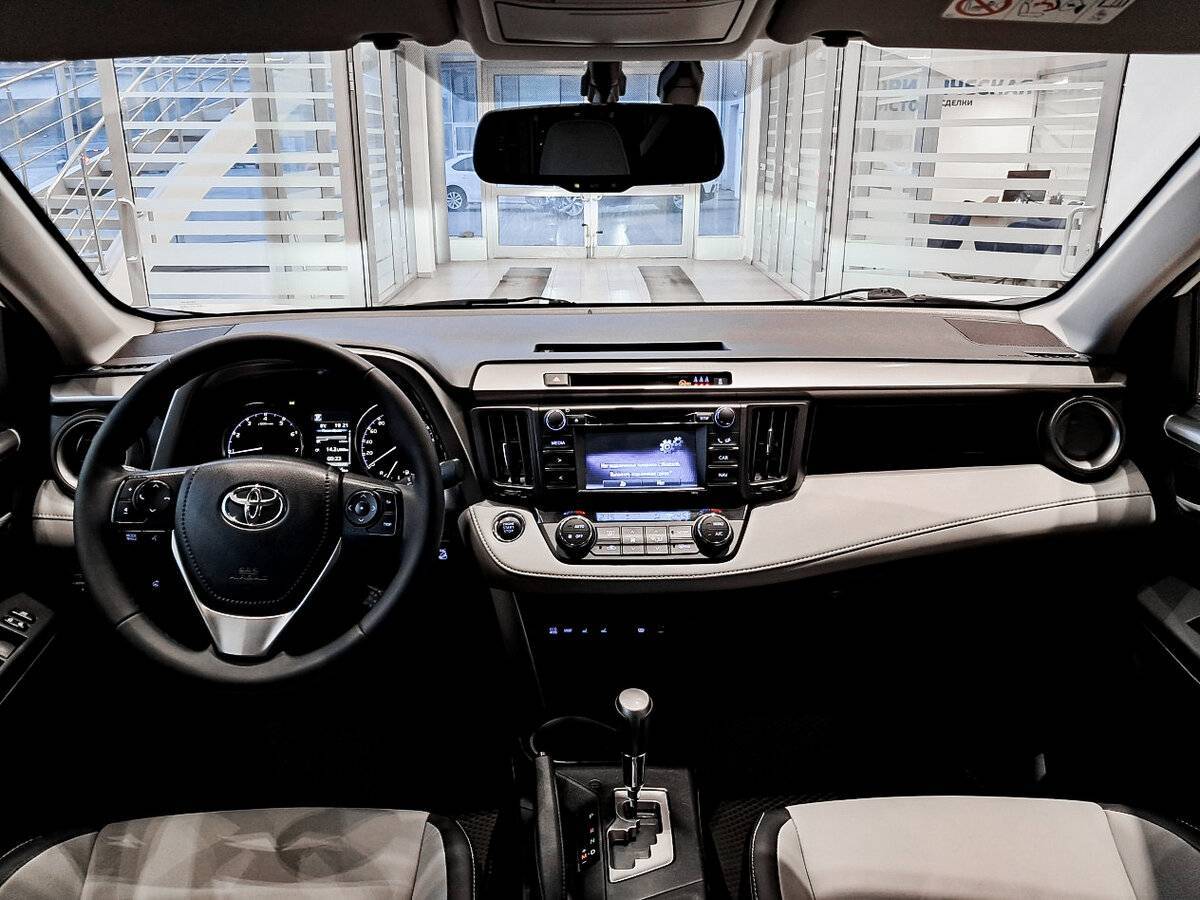 Купить Toyota RAV4, 2016, 165 703 км.. Фото: #13