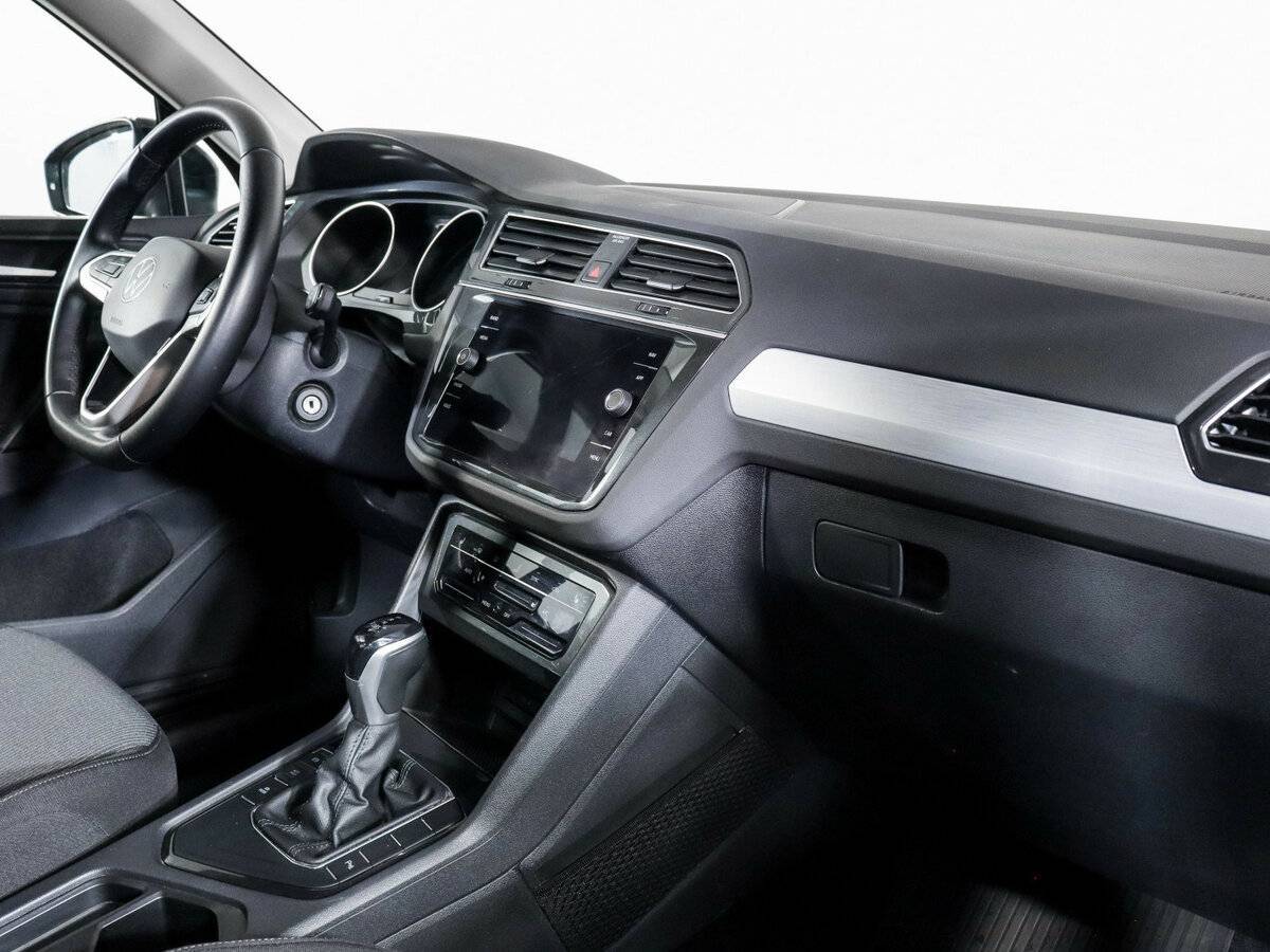 Купить Volkswagen Tiguan, 2021, 22 196 км.. Фото: #8