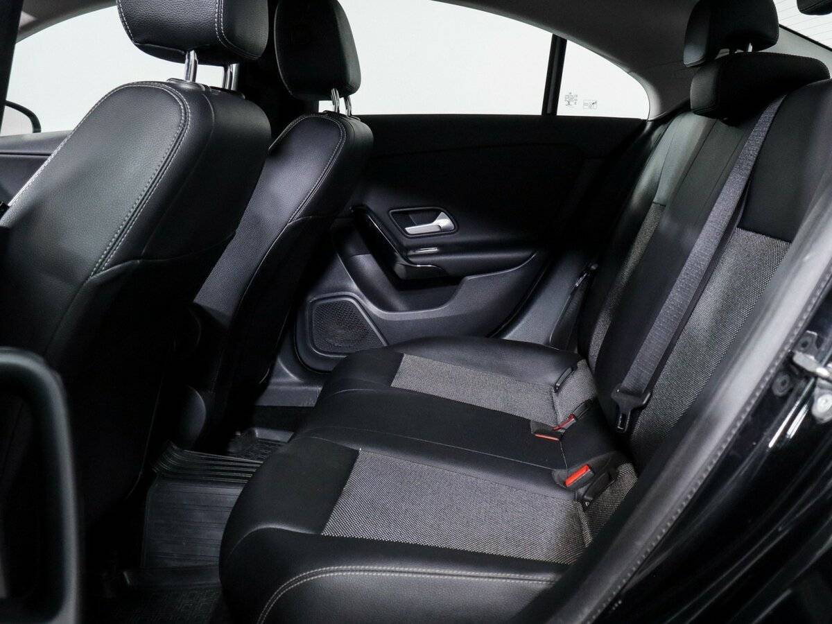 Купить Mercedes-Benz CLA, 2019, 112 103 км.. Фото: #9