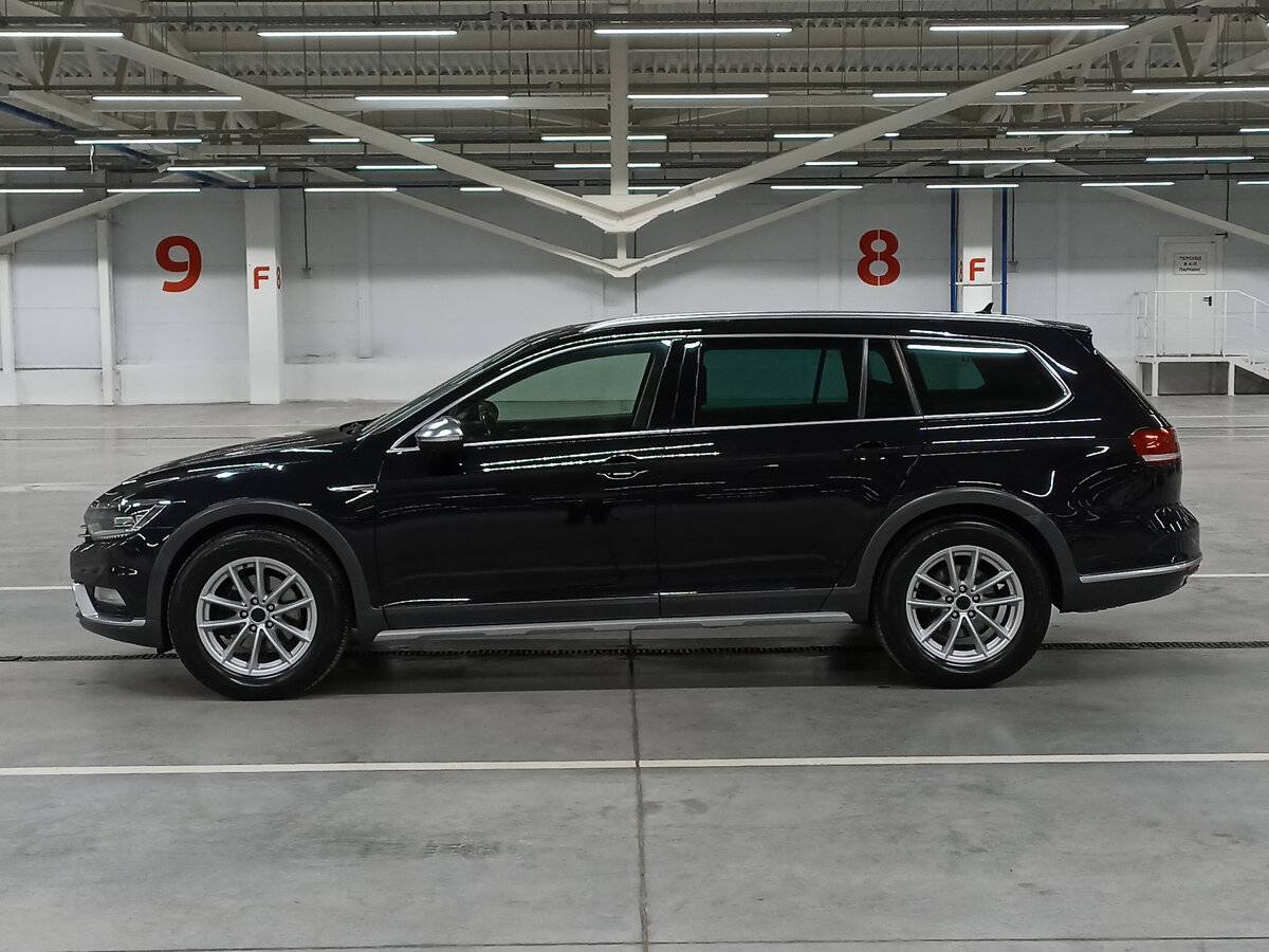 Купить Volkswagen Passat, 2018, 130 479 км.. Фото: #7