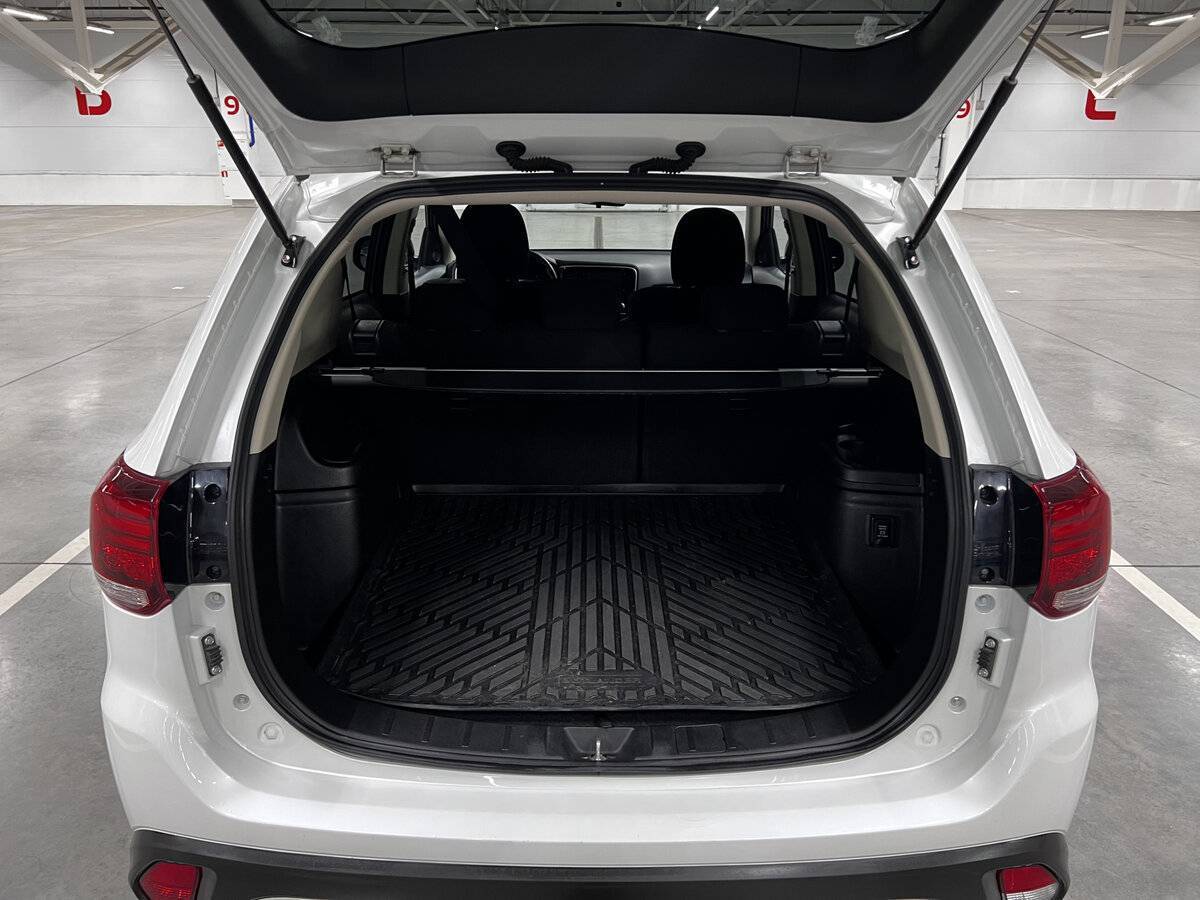 Купить Mitsubishi Outlander, 2021, 61 052 км.. Фото: #9